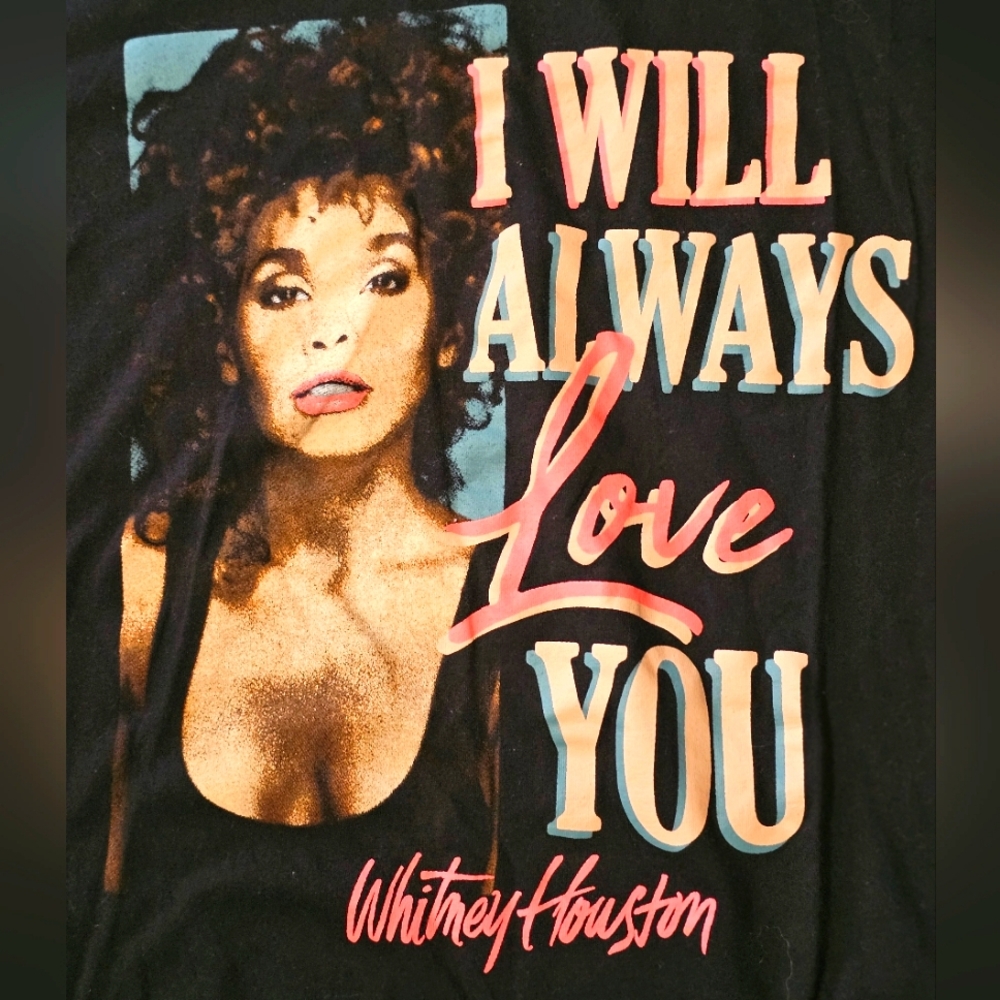 graphic t-shirt